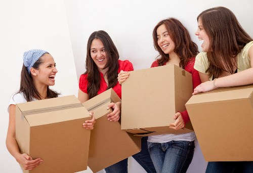 Packing and loading assistance for a Hounslow move