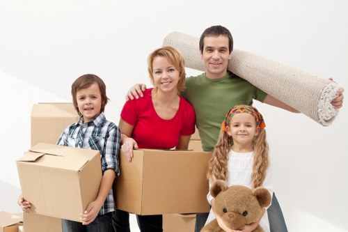 Packing and loading support for house removals in the Hounslow area