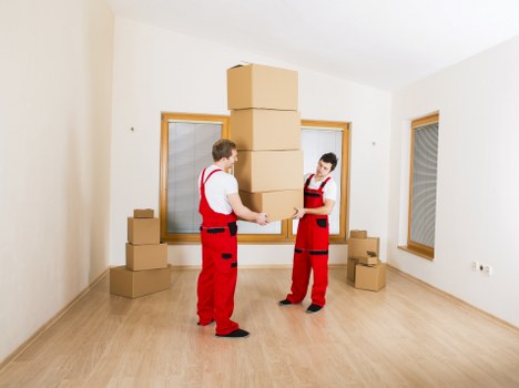 Local moving team handling access and parking for a Hounslow property